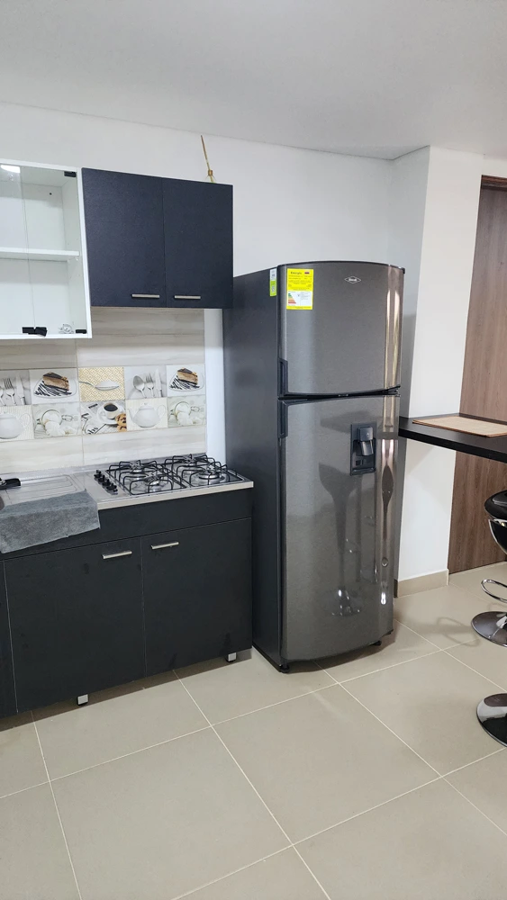 cocina-con-nevera-apto-2a
