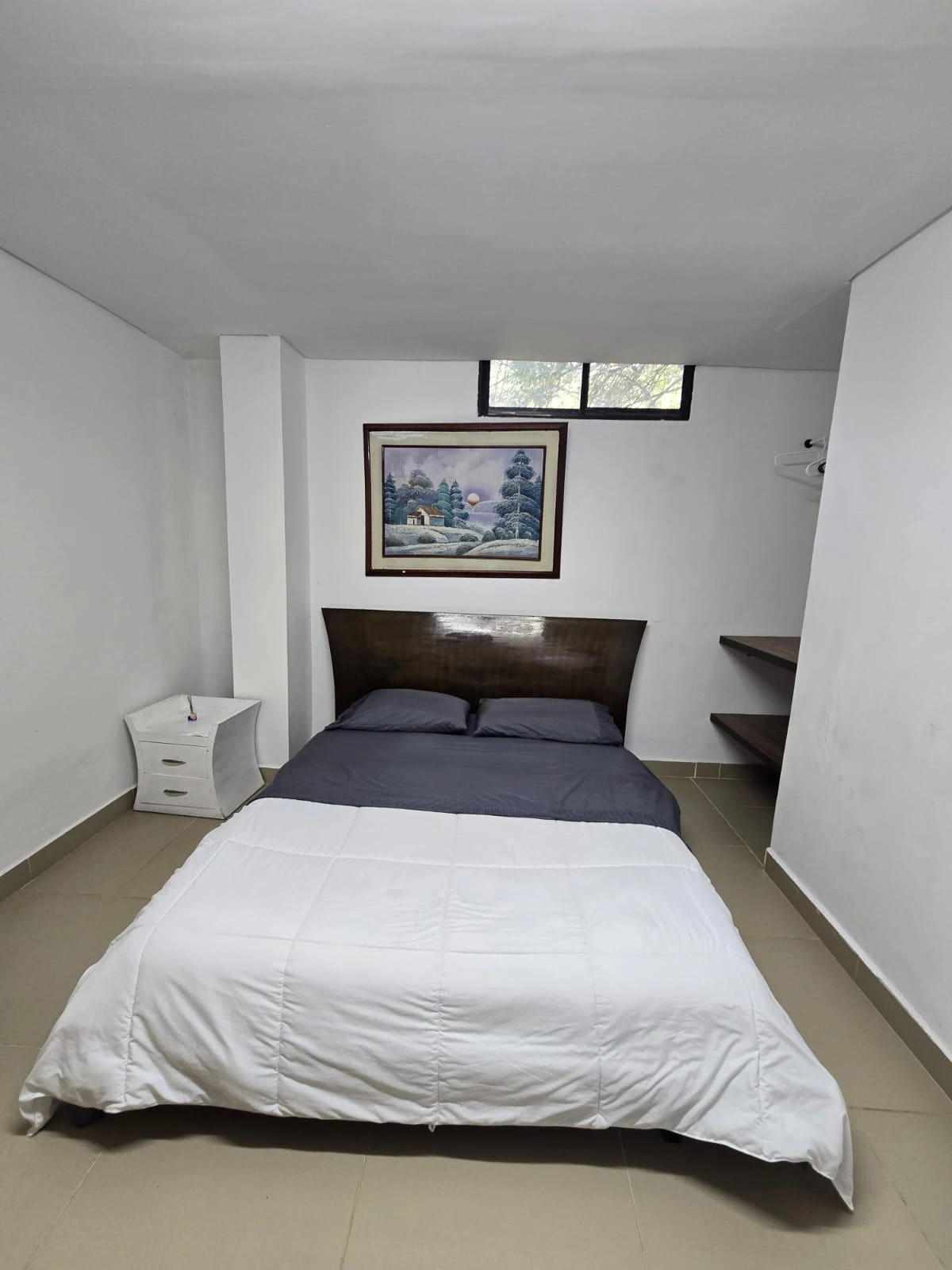 vista-frontal-cama-apto-3a